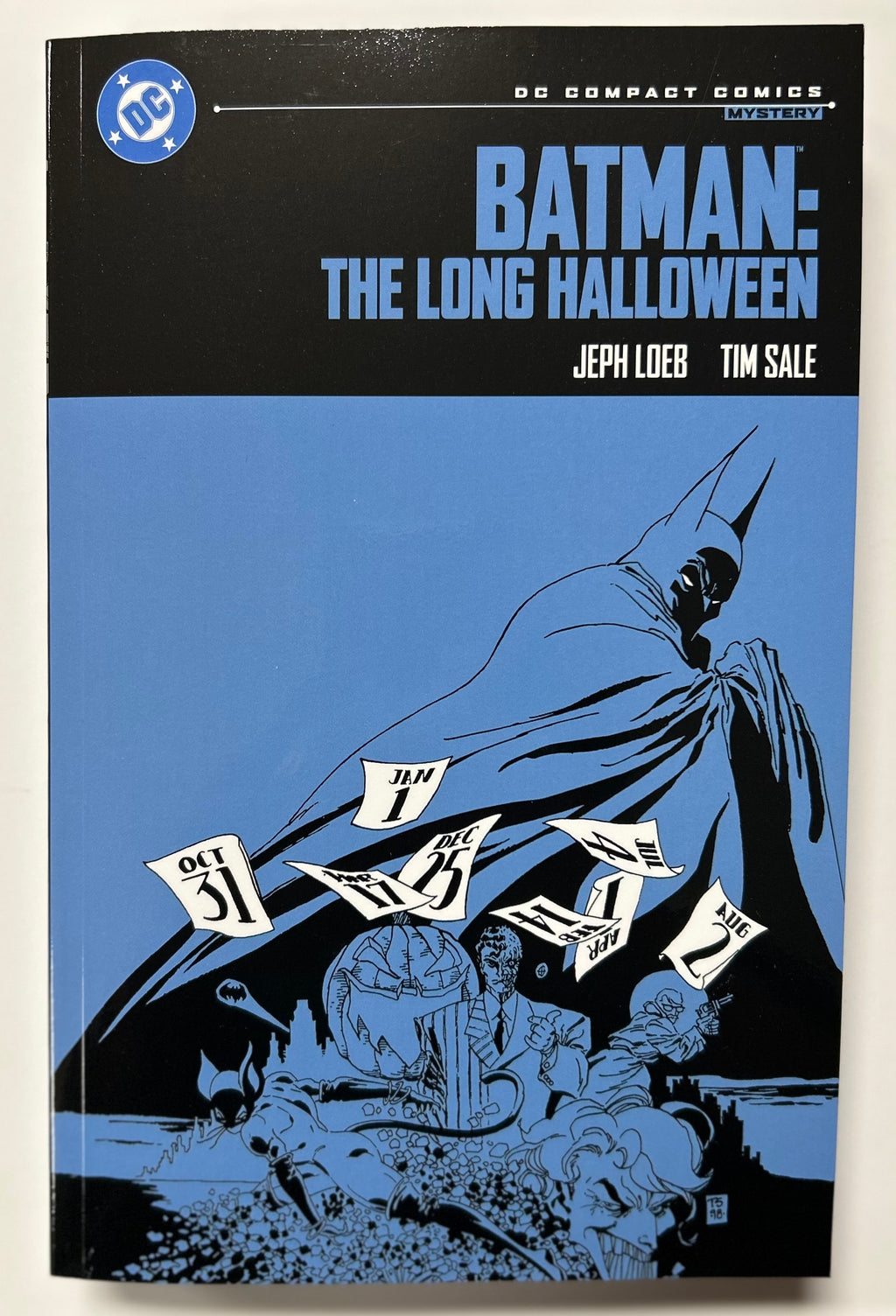 Batman: The Long Halloween — DC Compact Comics Edition (2023)