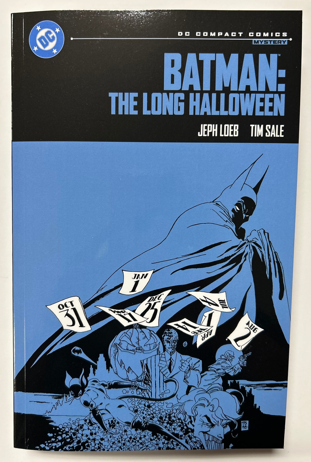 Batman: The Long Halloween — DC Compact Comics Edition (2023)